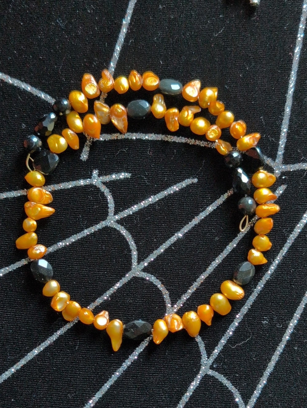Handmade Golden Blister Pearl and Black Onyx Memory Wire Necklace